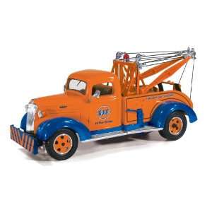 1937 Chevrolet Tow Truck Gulf Oil 1/34 by First Gear 19 