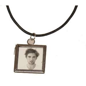  Robert Pattinson Charm Necklace: Jewelry