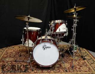 Gretsch Renown 57 drum set /Motor City Red  