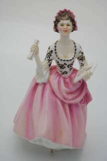 Royal Doulton Figurine Ballad Seller HN 2266 Nice  