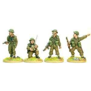   Designs WWII 28mm British and Commonwealth Command (4) Toys & Games