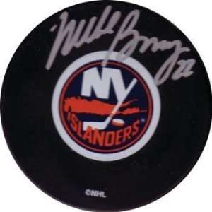  Mike Bossy Autographed Puck   Autographed NHL Pucks 