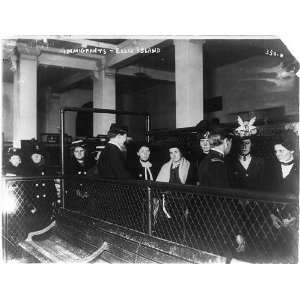  Immigrants   Ellis Island