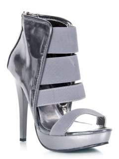 NEW WILD ROSE Women Strappy Platform High Heel Stiletto silver sz 