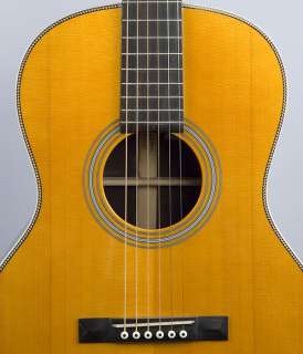   King Century Studio Series 12th Fret OOO Style Acoustic Guitar ROS 627