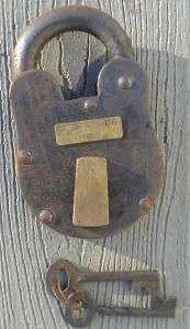Cast Iron CSA Confederate States Armory Civil War Padlock Lock With 