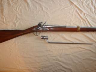 BROWN BESS REVOLUTIONARY WAR MUSKET REPLICA W~BAYONET  