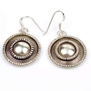 Fashionable Natural Gorgeous Round Shape 925 Sterling Silver Earrings