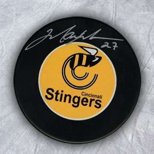  MARK MESSIER Cincinnati Stingers SIGNED WHA PUCK Sports 