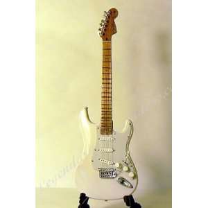  Officially Licensed Mini FenderTM StratocasterTM Classic 