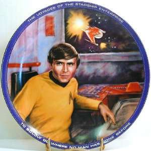   Hamilton Collection Star Trek Chekov collector plate: Home & Kitchen