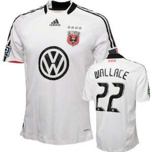  Rodney Wallace Game Used Jersey D.C. United #22 Short 