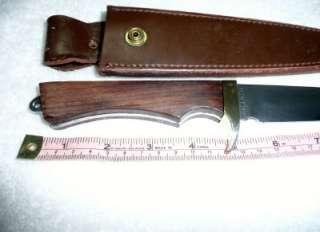 VINTAGE SMITH & WESSON FIXED BLADE KNIFE W / LEATHER SHEATH MARKED S&W 