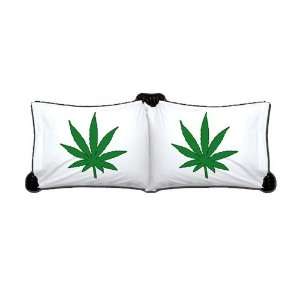  Snooze City Designs   Green Leaf Pillow Case Set: Home 