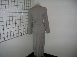 GUY LAROCHE gray wool skirt suit 38/4 6 BEAUTIFUL  