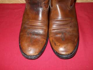 Womens Cowboy/Western Boots! Size 7 1/2 EE! Brown! REALLY SuPeR CUTE 