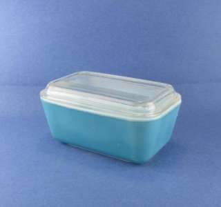Pyrex Ovenware Utility Refrigerator Dish with Lid Blue Green # 502 B 