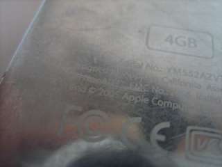 S17) Black Apple iPod Nano 4GB Model A1137  