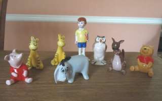 BESWICK, POOH SERIES, 7 PCS WITH CHRISTOPHER ROBIN  