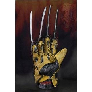  NECA   A Nightmare on Elm Street Freddy Krueger Glove 