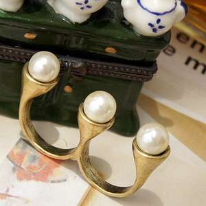 RETRO bronze Double finger holes pearl ring  