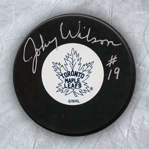  JOHNNY WILSON Toronto Maple Leafs SIGNED Hockey Puck 