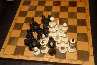 OLD 1980s SOVIET RUSSIAN PLASTIC CHESS SET w. WOODEN BOARD VINTAGE 