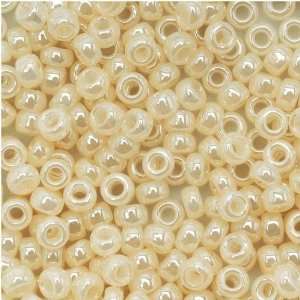 Toho Round Seed Beads 8/0 #147 Ceylon Lt Ivory 8 Gram 