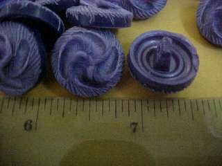 vintage 10 PURPLE SWIRL CARVED BUTTONS RETRO SHANK  