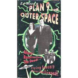  Ed Woods  Plan 9 from Outer Space [VHS]: Vampira  Bela 