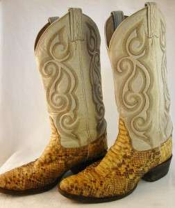 Vintage Tony Lama Snakeskin Boots Womens size 9 comfy & broken in 