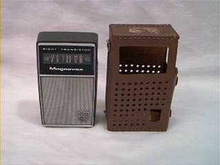   AM 81 AM TRANSISTOR RADIO WITH CASE FOR DISPLAY MOVIE PROP ETC  