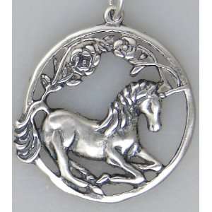   Unicorn Pendant with 18 Sterling Silver Chain [Jewelry] Jewelry
