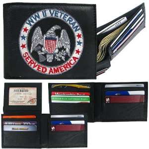  World War II Veteran Bi Fold Leather Wallet   15 C: Sports 