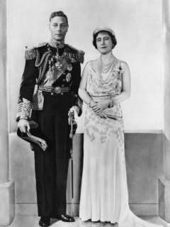   1939 photo King George VI and Queen Elizabeth of En