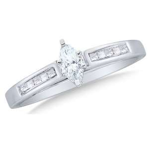  Size 4   14K White Gold Diamond Classic Traditional Engagement Ring 