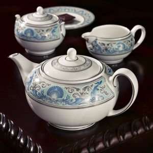    Wedgwood Dolphins Blue Tea Saucer Dinnerware: Home & Kitchen