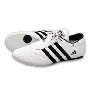  Adidas SM II Shoe White w/Black Stripes, 10: Sports 