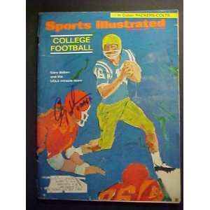 Gary Beban UCLA Autographed September 19, 1966 Sports Illustrated 