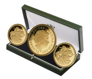 2005 Queen Elizabeth II 3 Coin Gold Proof Sovereign set .