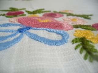   THICKLY HAND EMBROIDERED LINEN TABLECLOTH W/12 NAPKINS *GORGEOUS