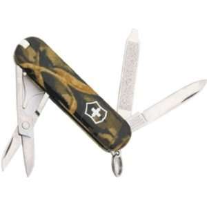 Swiss Army Knives 53490 Classic Pocket Knife w/Camouflage Handles 
