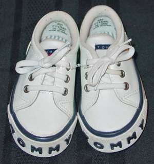 TOMMY HILFIGER INFANT WHITE TENNIS SHOES SIZE 4 MONTHS  